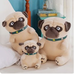 Pug con Collar